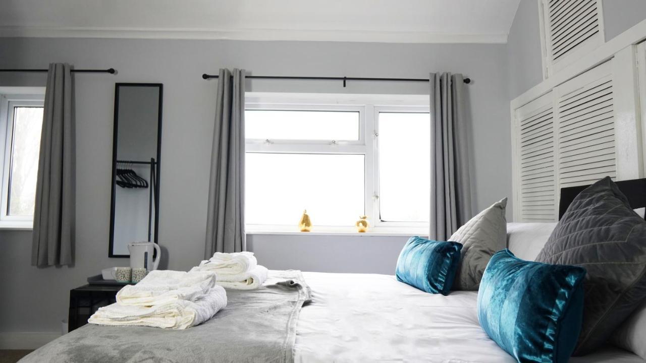 Portobello House - Four Bedroom House Perfect For Contractors - Sleeps 6 - Free Parking 울버햄프턴 외부 사진