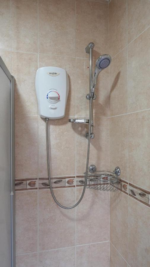 Portobello House - Four Bedroom House Perfect For Contractors - Sleeps 6 - Free Parking 울버햄프턴 외부 사진