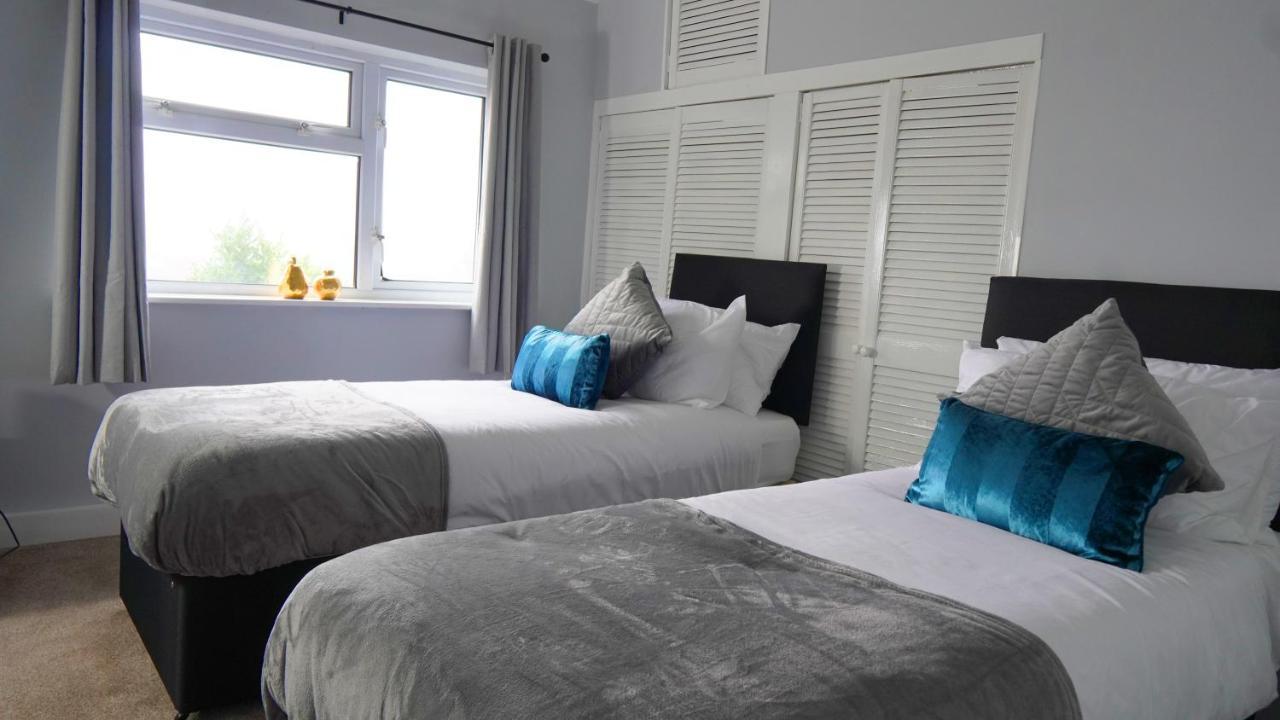 Portobello House - Four Bedroom House Perfect For Contractors - Sleeps 6 - Free Parking 울버햄프턴 외부 사진