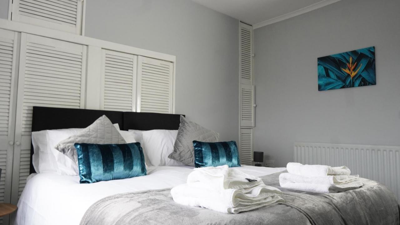 Portobello House - Four Bedroom House Perfect For Contractors - Sleeps 6 - Free Parking 울버햄프턴 외부 사진