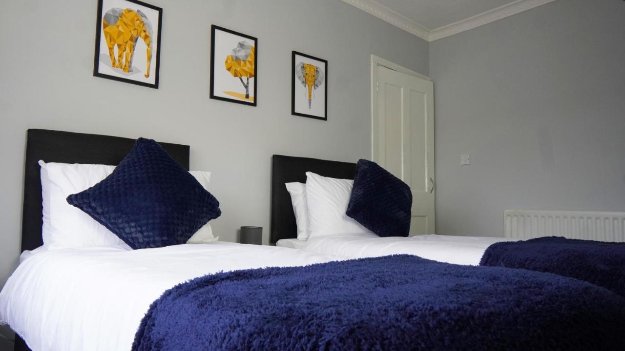 Portobello House - Four Bedroom House Perfect For Contractors - Sleeps 6 - Free Parking 울버햄프턴 외부 사진